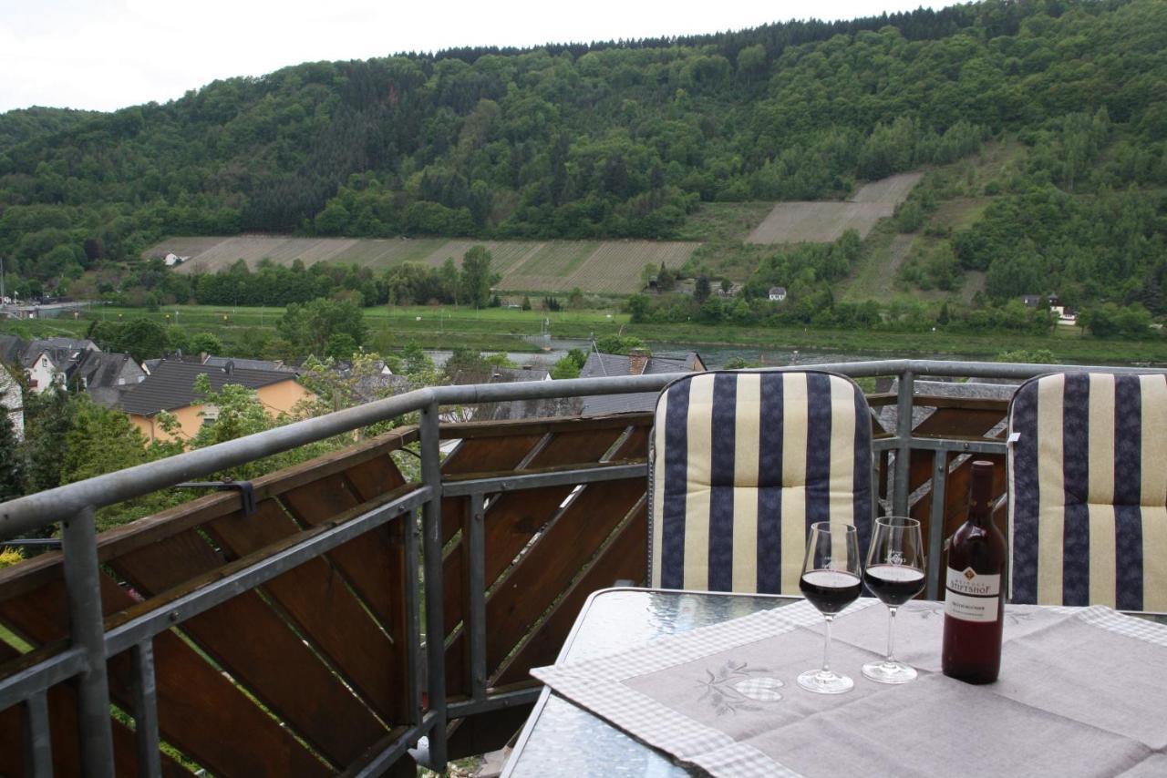Apartments Stiftshof Enkirch Kültér fotó